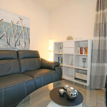 شقة Strandvilla Andrea Whg 02 Meerzeit Mit Terrasse بابي